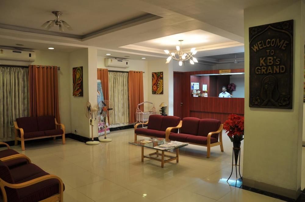 שירדי Hotel Sai Suraj Park מראה חיצוני תמונה