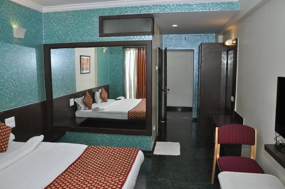 שירדי Hotel Sai Suraj Park מראה חיצוני תמונה