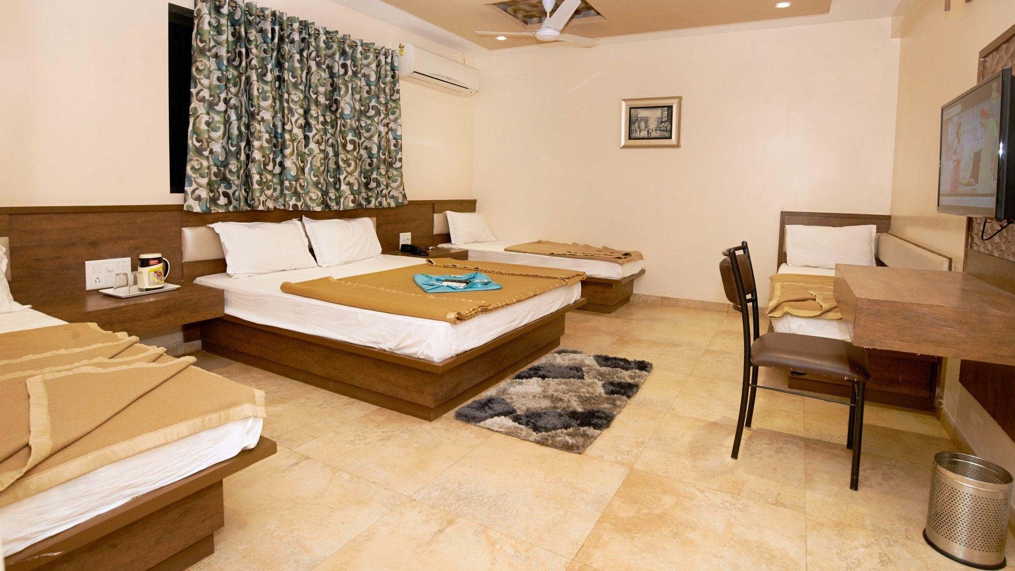 שירדי Hotel Sai Suraj Park מראה חיצוני תמונה
